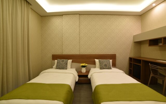 Via Verde hotel
