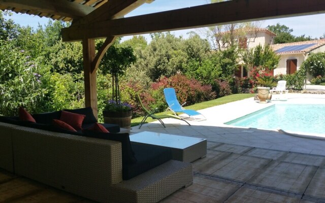 Villa With in Malaucène With Wonderful Mountain View Priv