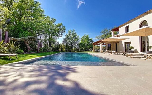 Villa de prestige 10 personnes à Eyragues