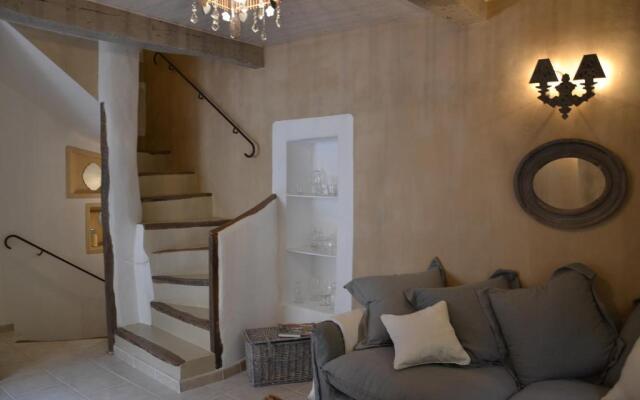 La Maison de Moustiers