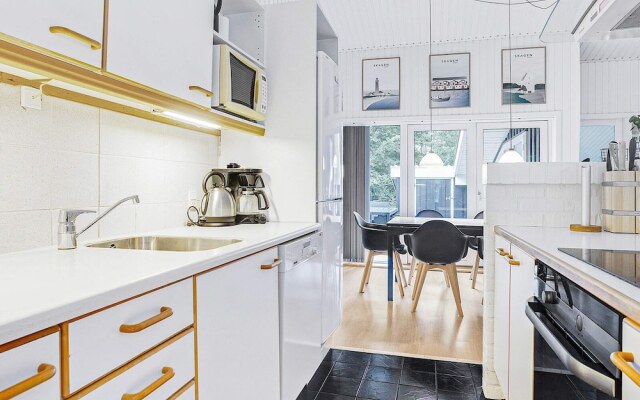 8 Person Holiday Home in Albaek