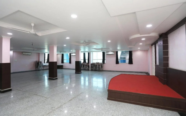 Choudhary Guest House by OYO Rooms