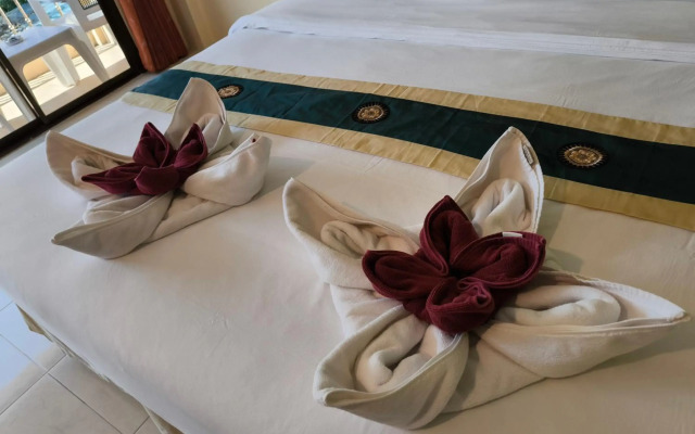 Seven Seas Hotel