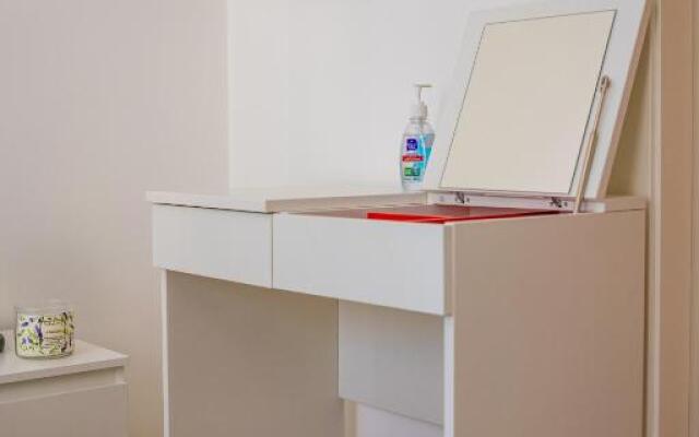 Full Apartment in Dubai Marina,80m from beach