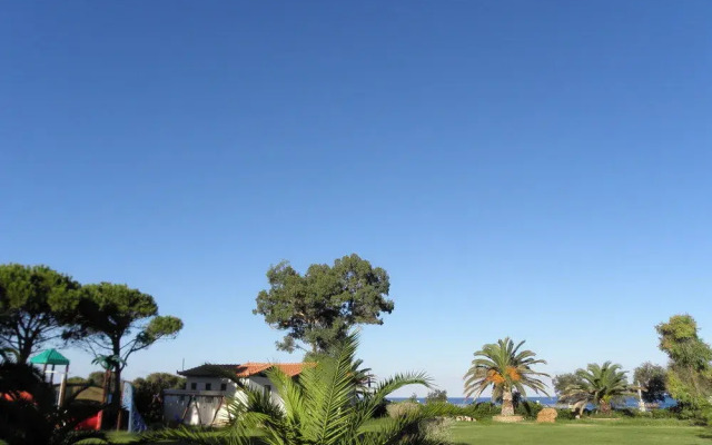 Irida Resort