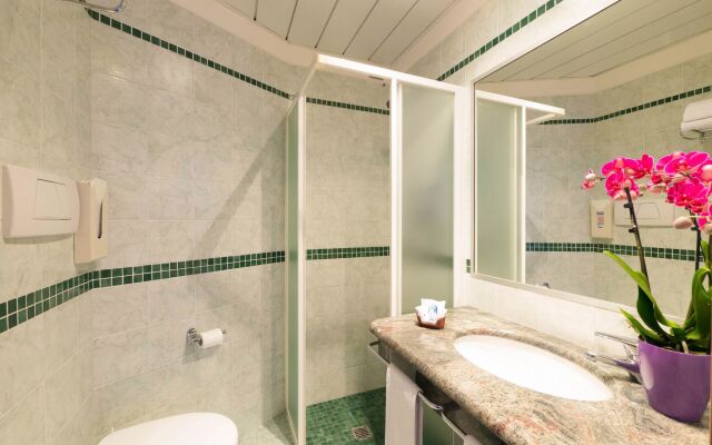 COLORADO Hotel snc by Prandolini Floria & C