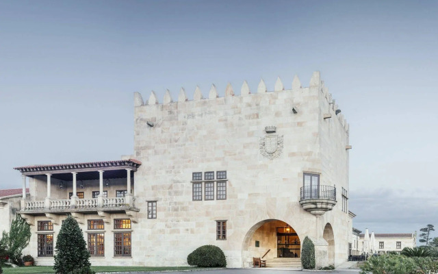 Parador De Baiona