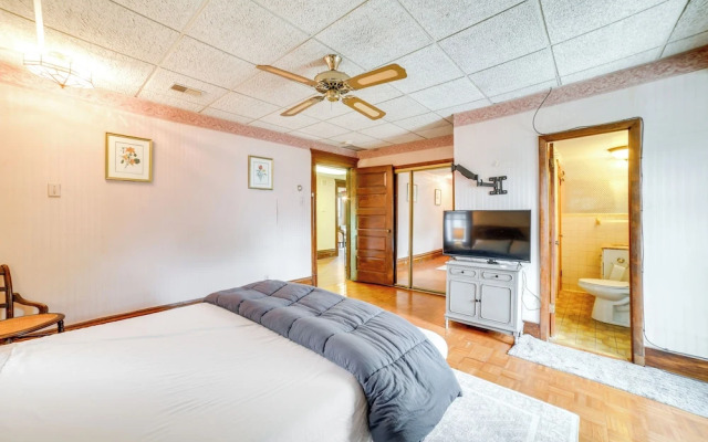 Spacious Pittsburgh Rental: Walk to Frick Park!