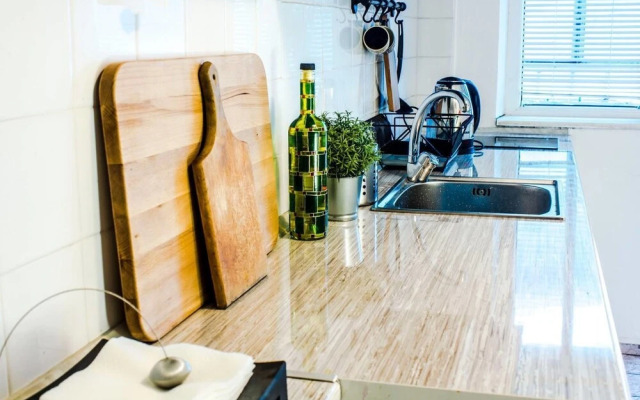 FM Premium 3-BDR Apartment - Modern Design