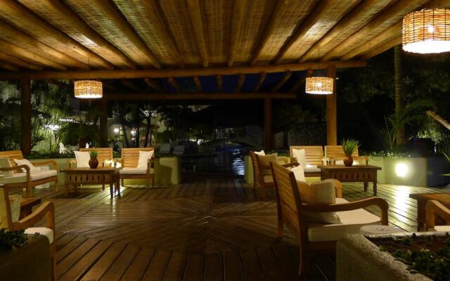 Sarana Praia Hotel
