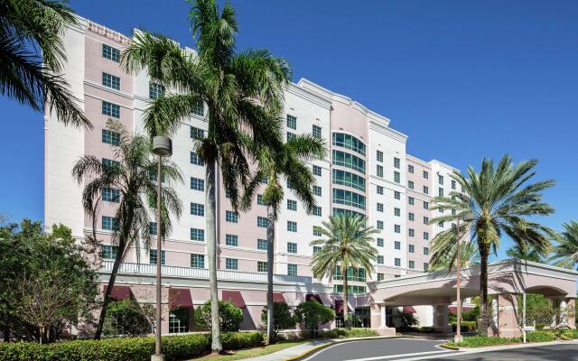 DoubleTree by Hilton Sunrise - Sawgrass Mills