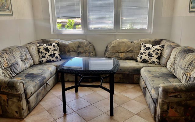Pool Apartment Sol 6