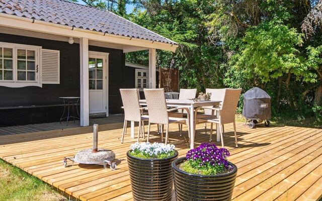 6 Person Holiday Home in Ulfborg-by Traum