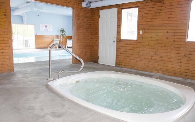 Econo Lodge Inn & Suites Kamloops