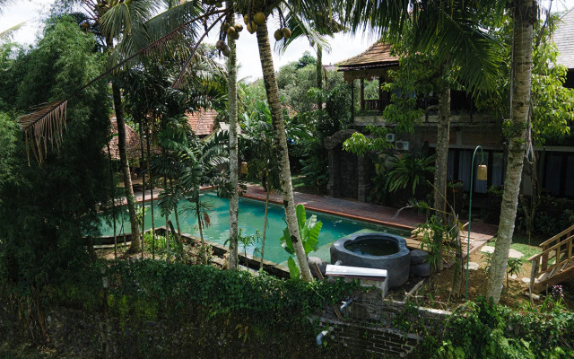 Uma Linggah Resort by Puri Signatures