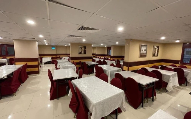 Rwaheel Al-Huda Hotel 1