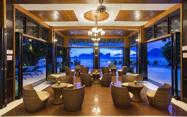 Phi Phi Long Beach Resort & Villa