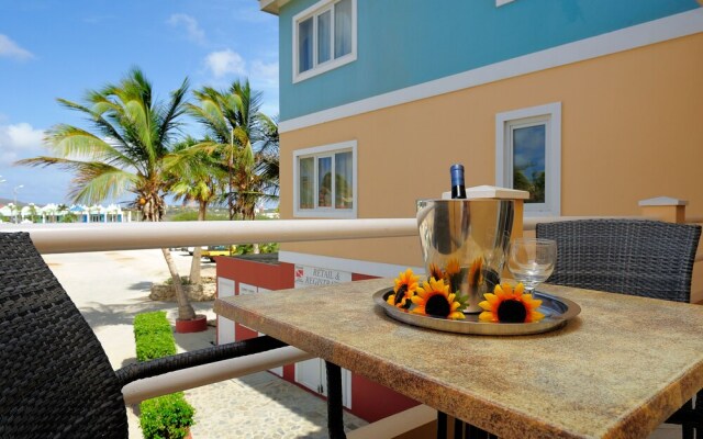 Den Laman Condominiums