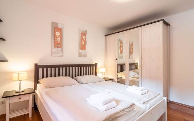 Charming Apartment Near Ski Area in Zell am See