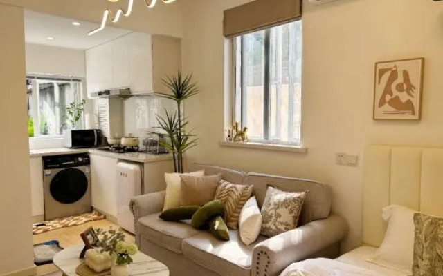 Lotus Tangyuese Homestay (Changshu Road)