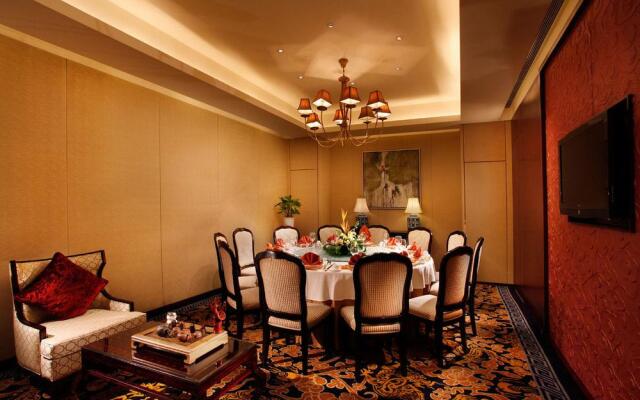 Days Hotel & Suites Xinxing Xian