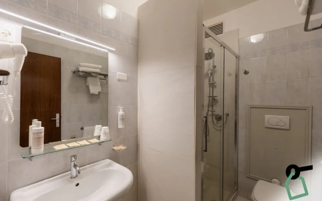 HOTIDAY Room Collection - Sorrento