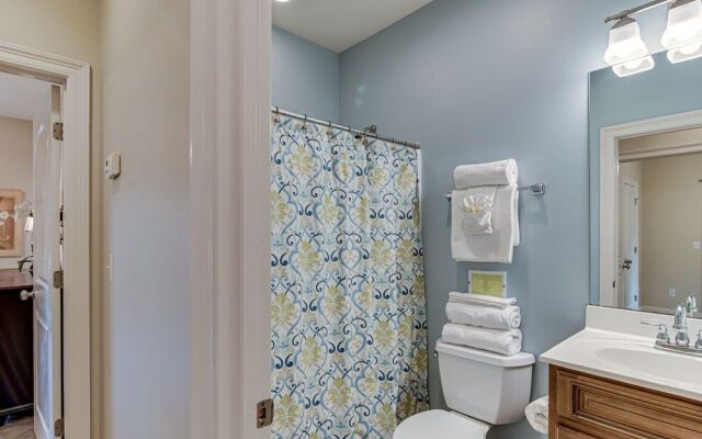 Laguna Breeze Unit C