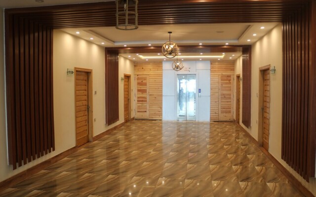 Zaryab Hotel & Restaurant