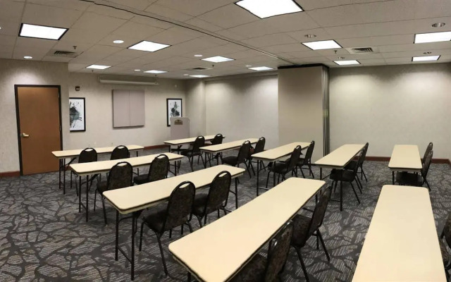 Holiday Inn Allentown-Bethlehem by IHG