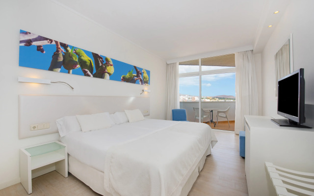 Iberostar Waves Bouganville Playa