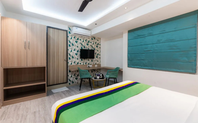 Treebo Cocostay, Hadapsar