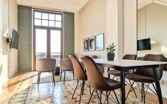 w Splendid 2BR in Casco Viejo