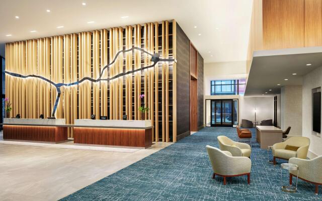 DoubleTree by Hilton Chicago - Magnificent Mile