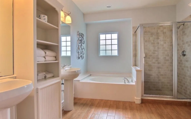 Pelican s Perch VW21