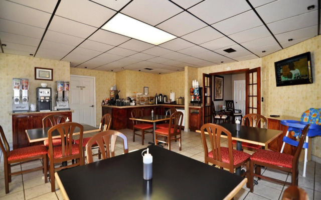 Best Western Fairwinds Inn