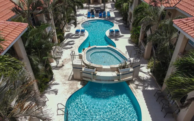 1br1ba Condo in Amazing Location Wacamaya Condos
