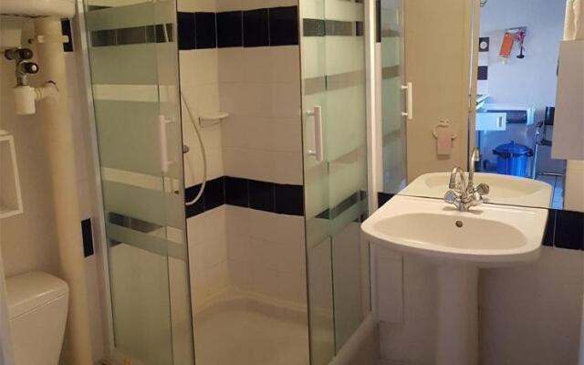 Ls176 : Villa Studio Mezzanine 4 Couchages Gruissan