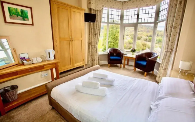 Sir William Hotel