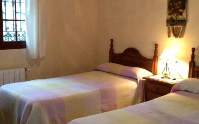 Traditional Andalusian Villa in La Higuera