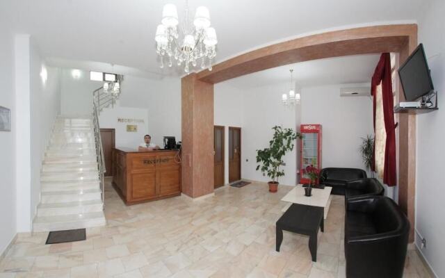 Hotel Rebis International
