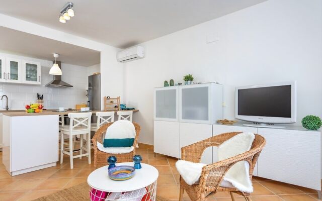 Duplex with a view Ref 69