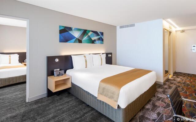Holiday Inn Perth City Centre by IHG