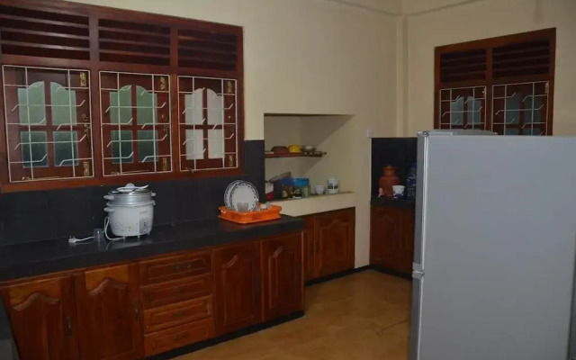 Villa Vinses In Hikkaduwa