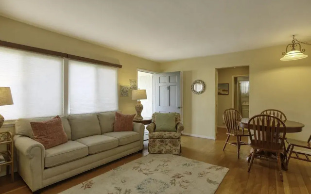 369 Stimson 3 Bedroom Home by Redawning