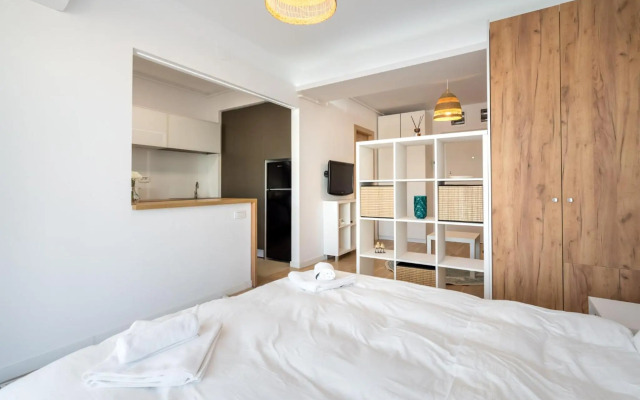 Zen Studio - 1R peaceful apartment in Central Stefan cel Mare
