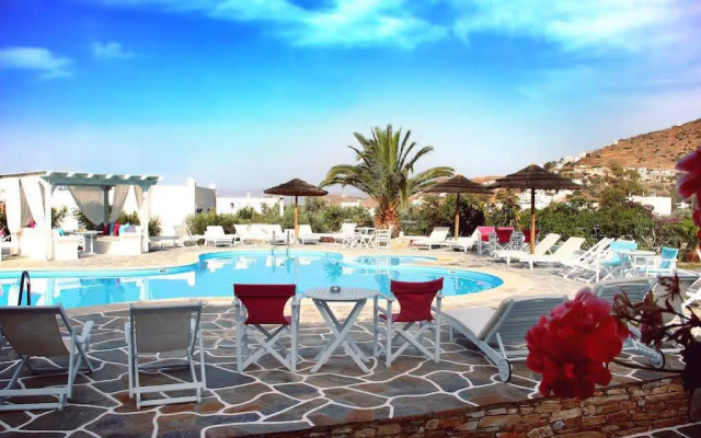 Island House Hotel
