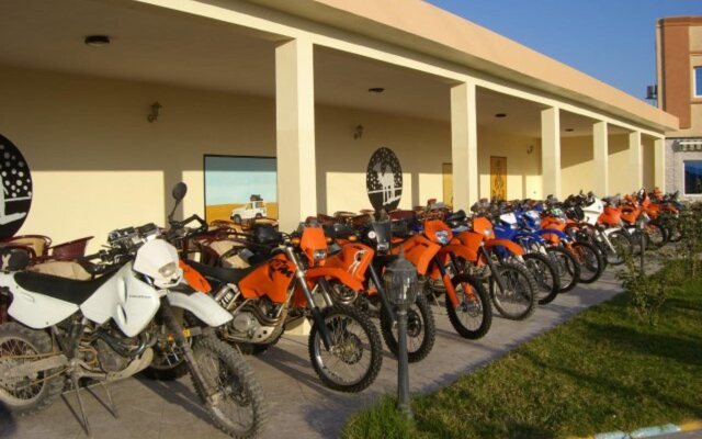 Motel Paris Dakar