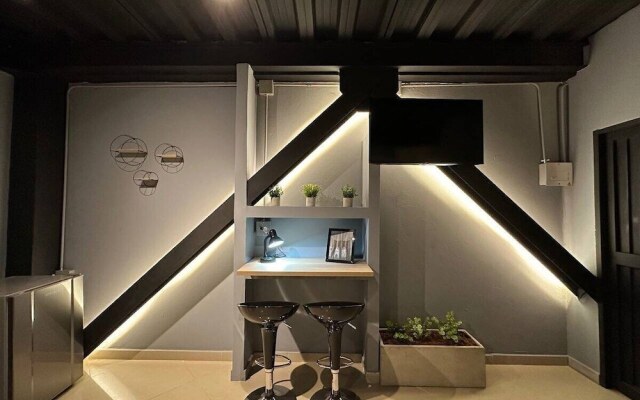 industry south tower in poblado 304