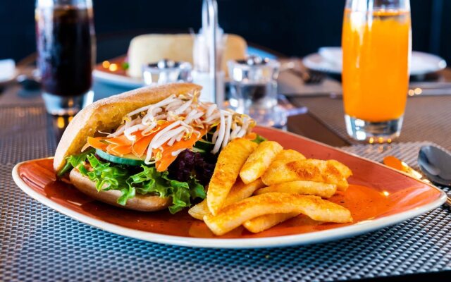 aha Harbour Bridge Hotel & Suites