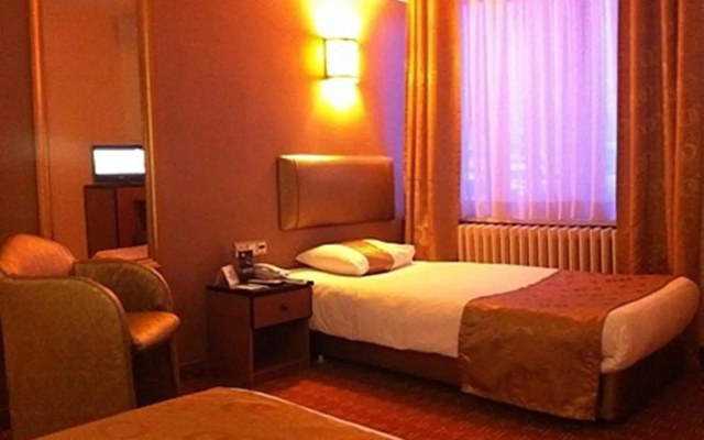 Artic hotel